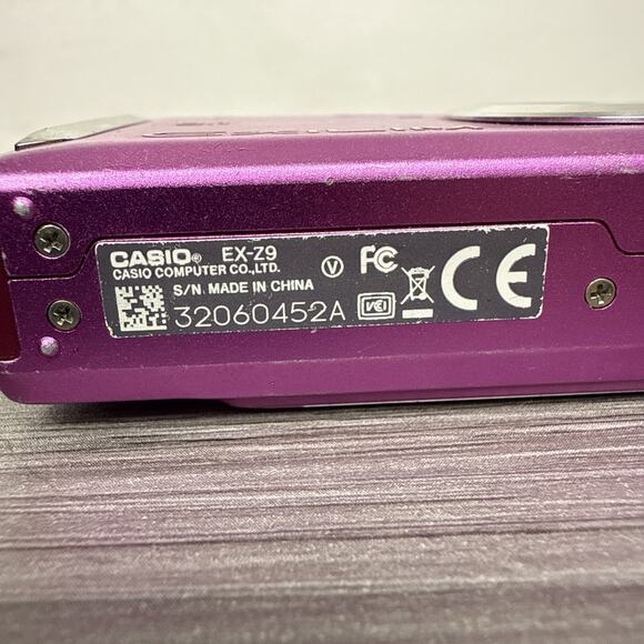 Casio Exilim EX-Z9 8.1MP Digital Camera Pink See Description - Picture 9 of 9
